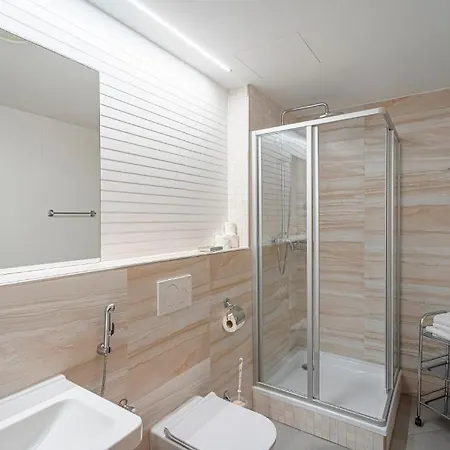 Hotel Behounek
