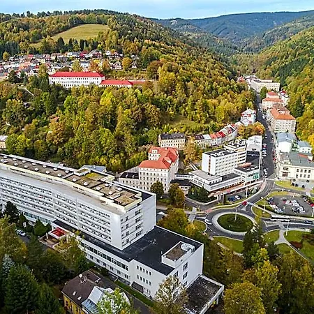Hotel Behounek