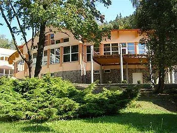 Hotel Behounek