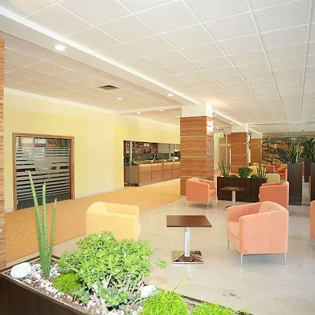 Hotel Behounek